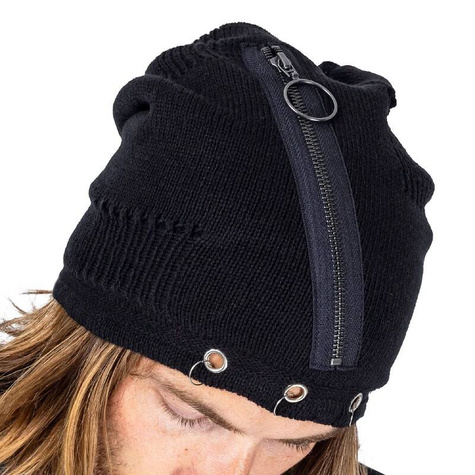 Czapka rockowa Revenant Hat